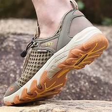 Outdoor Tracking Shoes