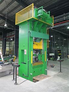 Automatic Hydraulic Presses