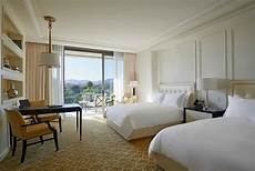 Bathrobes For Hotels