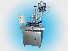 Bottle Closing Machine