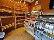 Bread Shelfs