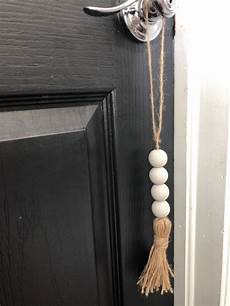 Door Bead Front Left