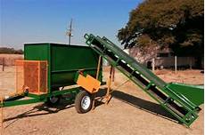 Feed Mixers