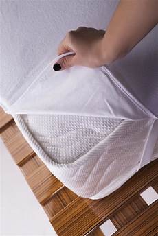Guipure Towels