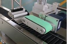 Horizontal Label Machine