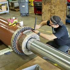 Hydraulic Cylinder Maintenance