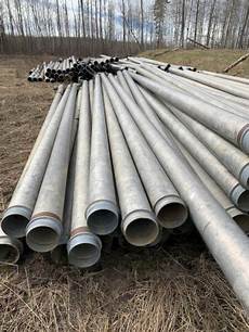 Irrigation Pipe With Clamps