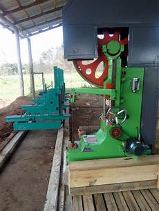 Log Cutting Machines With Carrier