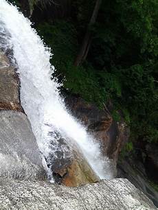 Natural Spring Water 1 Lt