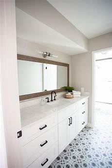 Patterned Mirrors