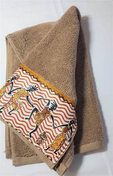 Patterned Towels