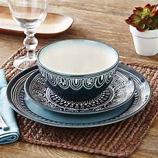 Porcelain Dinnerware Sets
