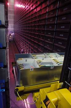 Retrieval Shelf Systems