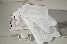 Scalloped Towel Bales