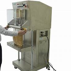 Semi Automatic Packaging Machine