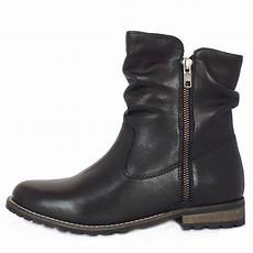 Short Boots