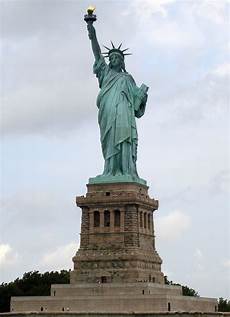 Statue