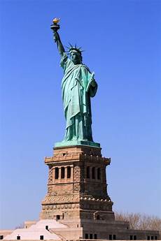 Statue