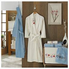 Tufting Bathrobe